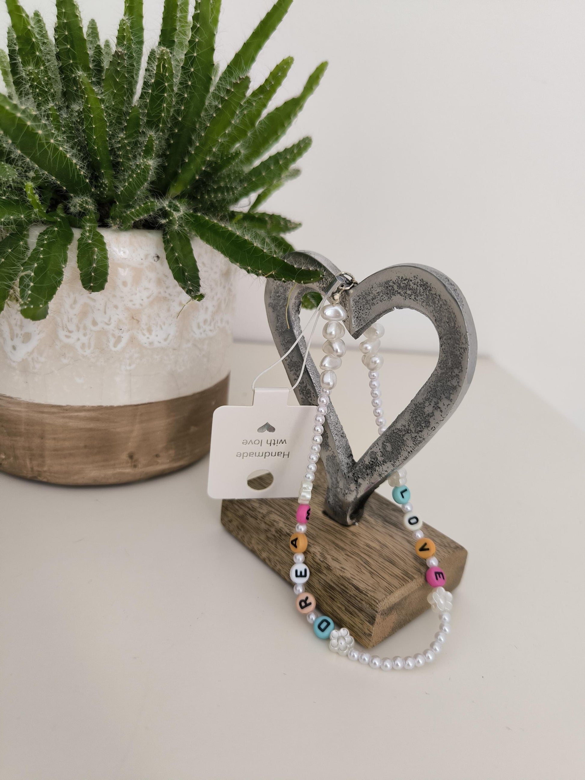 Handykette mit Perlen – Bunt & Sommerlich – Gummiband – Namen oder Wörter personalisierbar – Handy Accessoire – Handmade Geschenk Idee