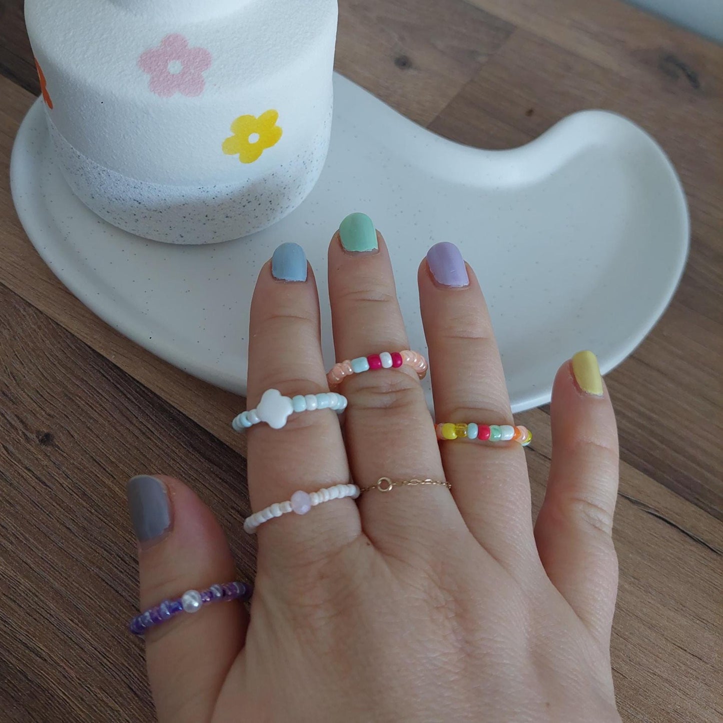 Bunte Perlenringe | einzeln erhältlich | Elastisch | handmade | Gummiband | Boho | Y2K Stil | Summer Vibes | Boho Ringe | Geschenk für Sie