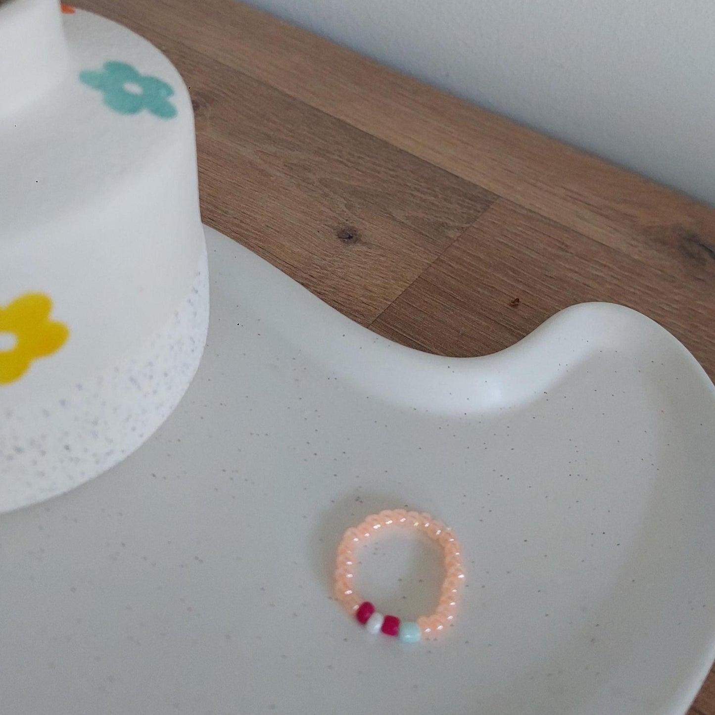 Bunte Perlenringe | einzeln erhältlich | Elastisch | handmade | Gummiband | Boho | Y2K Stil | Summer Vibes | Boho Ringe | Geschenk für Sie