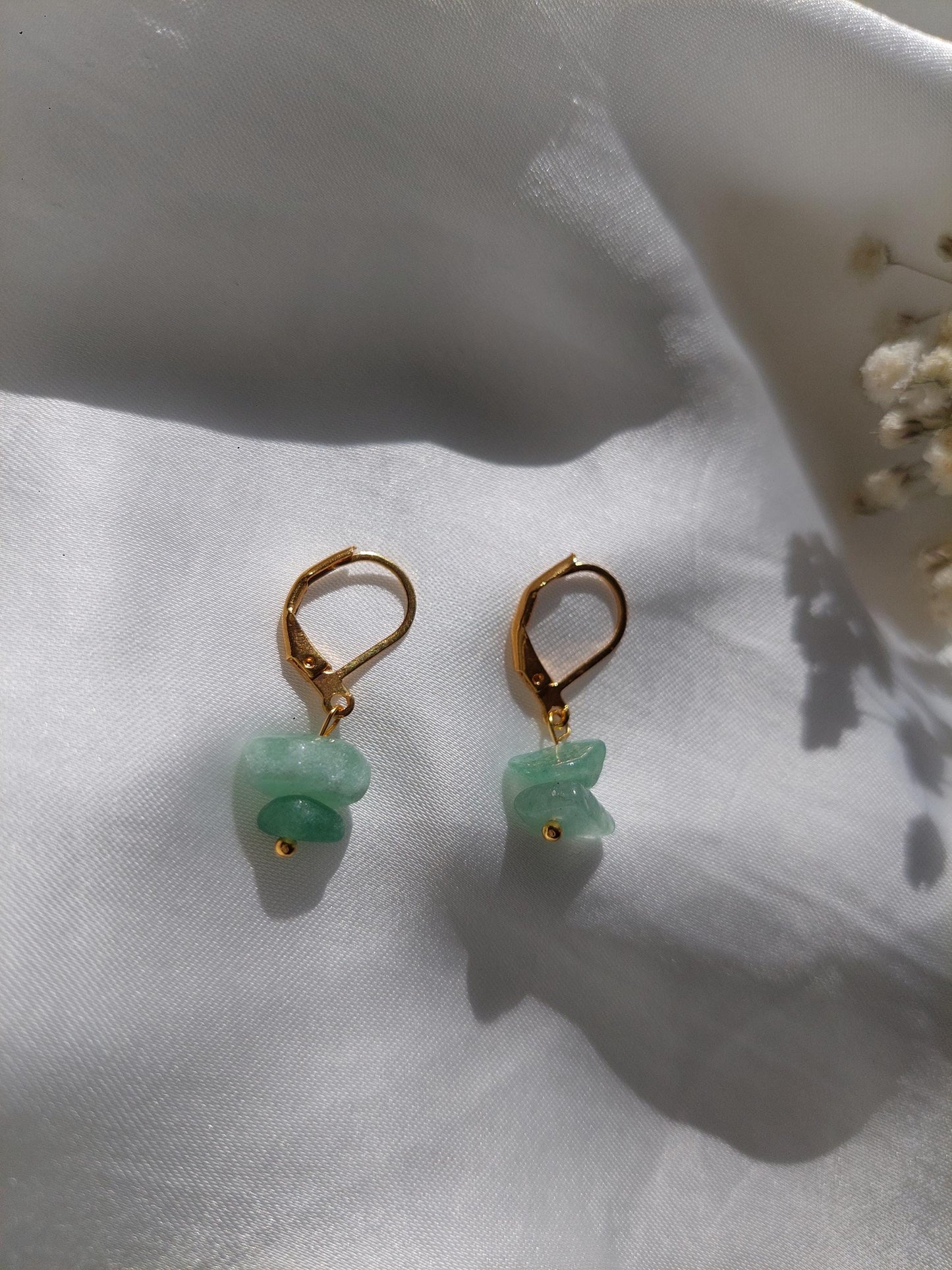 Grüne Jade Ohrringe Gold | Edelstein Schmuck | Edelstahl Vergoldet | Boho Ohrringe | Natürliche Jade Creolen | Geschenk für sie | Elegant