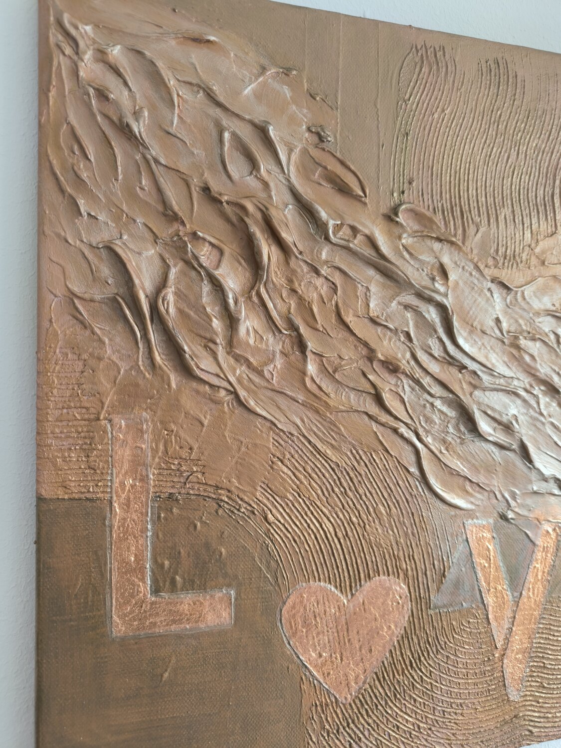 LOVE <3 - Tanya Silva - Aquarell, Zement auf Leinwand