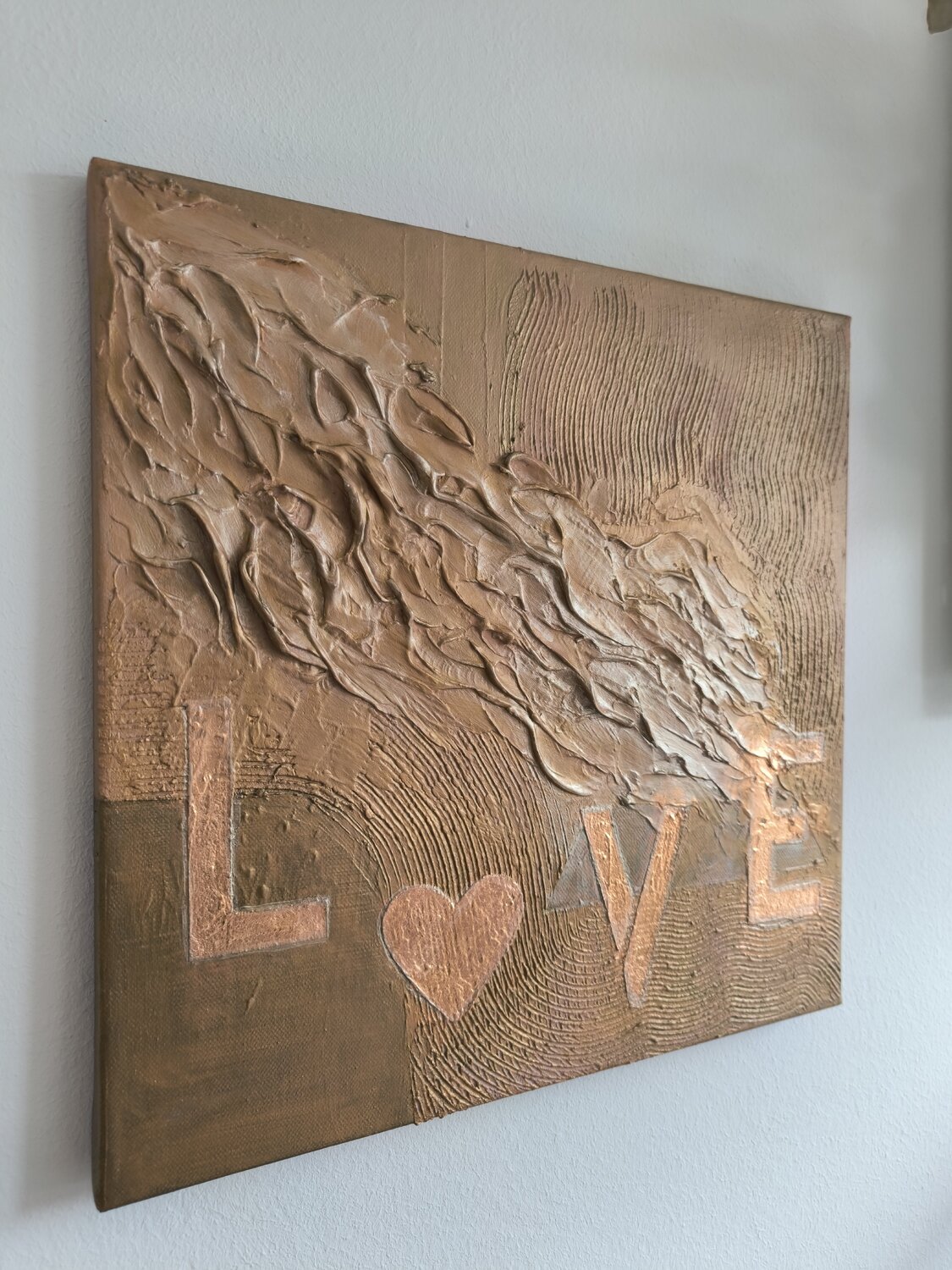 LOVE <3 - Tanya Silva - Aquarell, Zement auf Leinwand