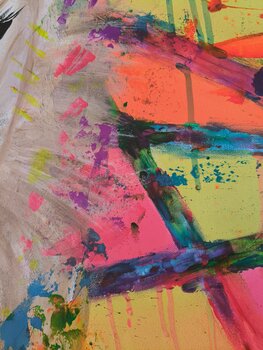 You can't catch a wild Lioness - Tanya Silva - Acryl, Farbspray auf Leinwand