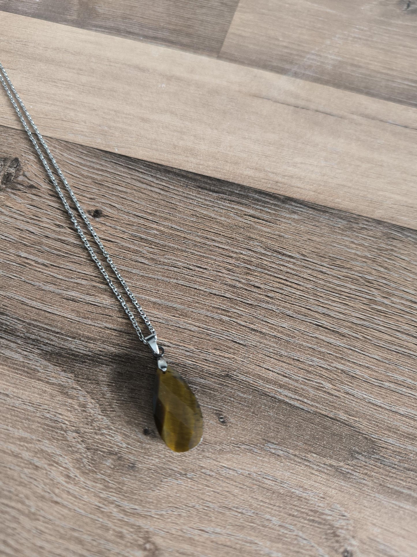 Edelstahl-Halskette mit Edelstein Anhänger, Aquamarin, Tigerauge, Labradorit, geschliffen, Boho, Modern, Geschenk für Sie, Stainless Steel