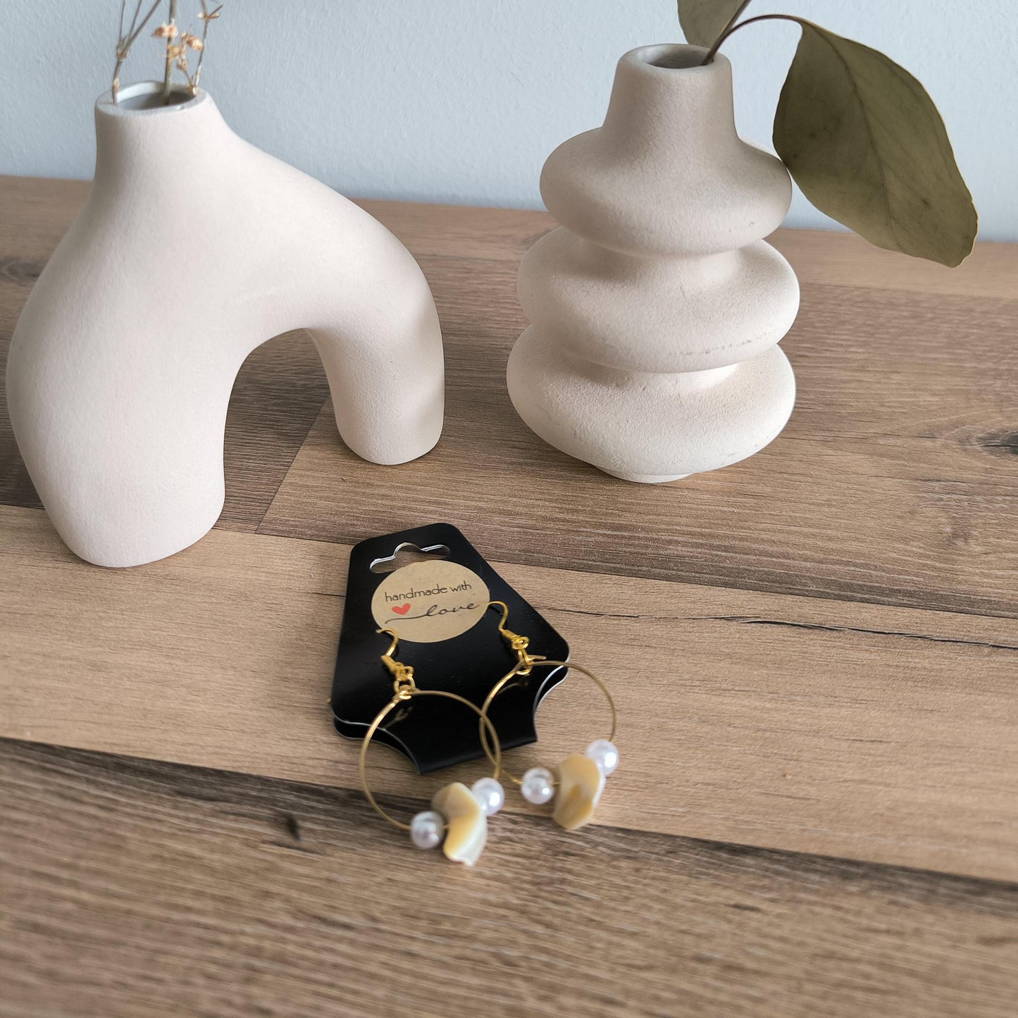 Schlichte edle Perlen Creolen mit Schmuckstein Damen Ohrringe Boho Hochzeit