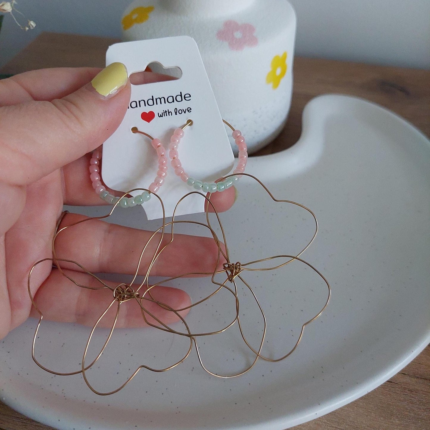 Blossom Hoops, Creolen, Blumen Anhänger, Perlen, Schmuck für Sie, DIY Schmuck, Boho Style, Jewelry, Gift for her