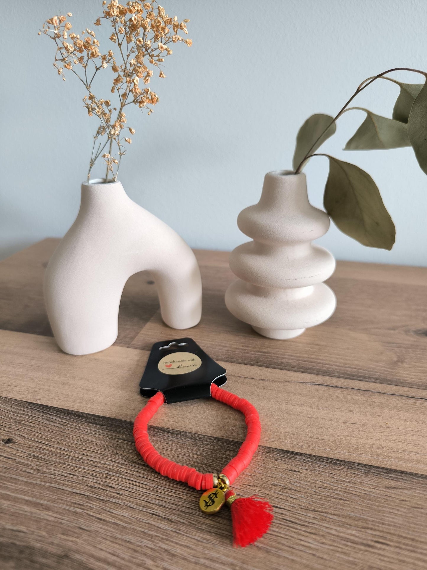 Handgemachtes Perlenarmband mit Anhänger – Buntes Armband Damen – Edelstein Armband Geschenk – Gummiband – Boho Schmuck Handmade