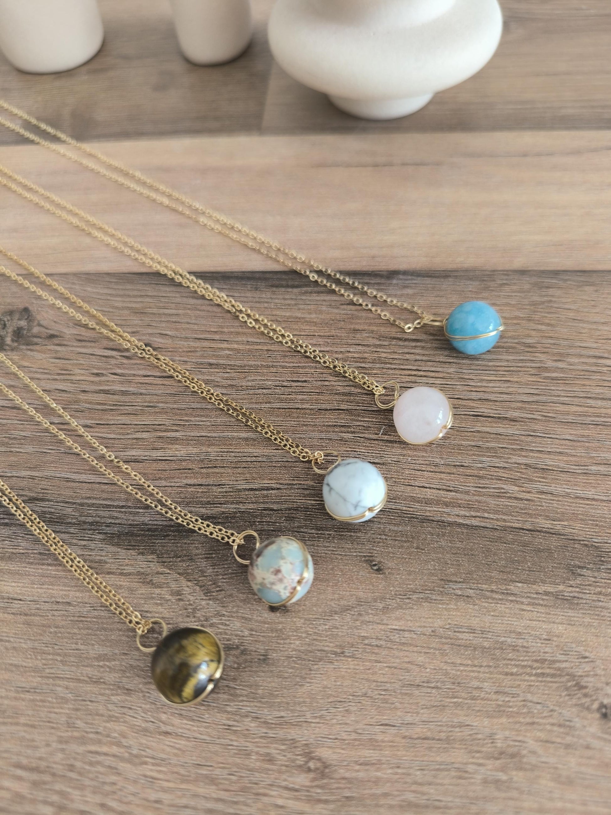 Vergoldete Edelstahl Halskette mit Edelstein-Anhänger | Tigerauge, Rosenquarz, Türkis, Magnesit, Chrysokoll | Boho Schmuck |Geschenk für Sie