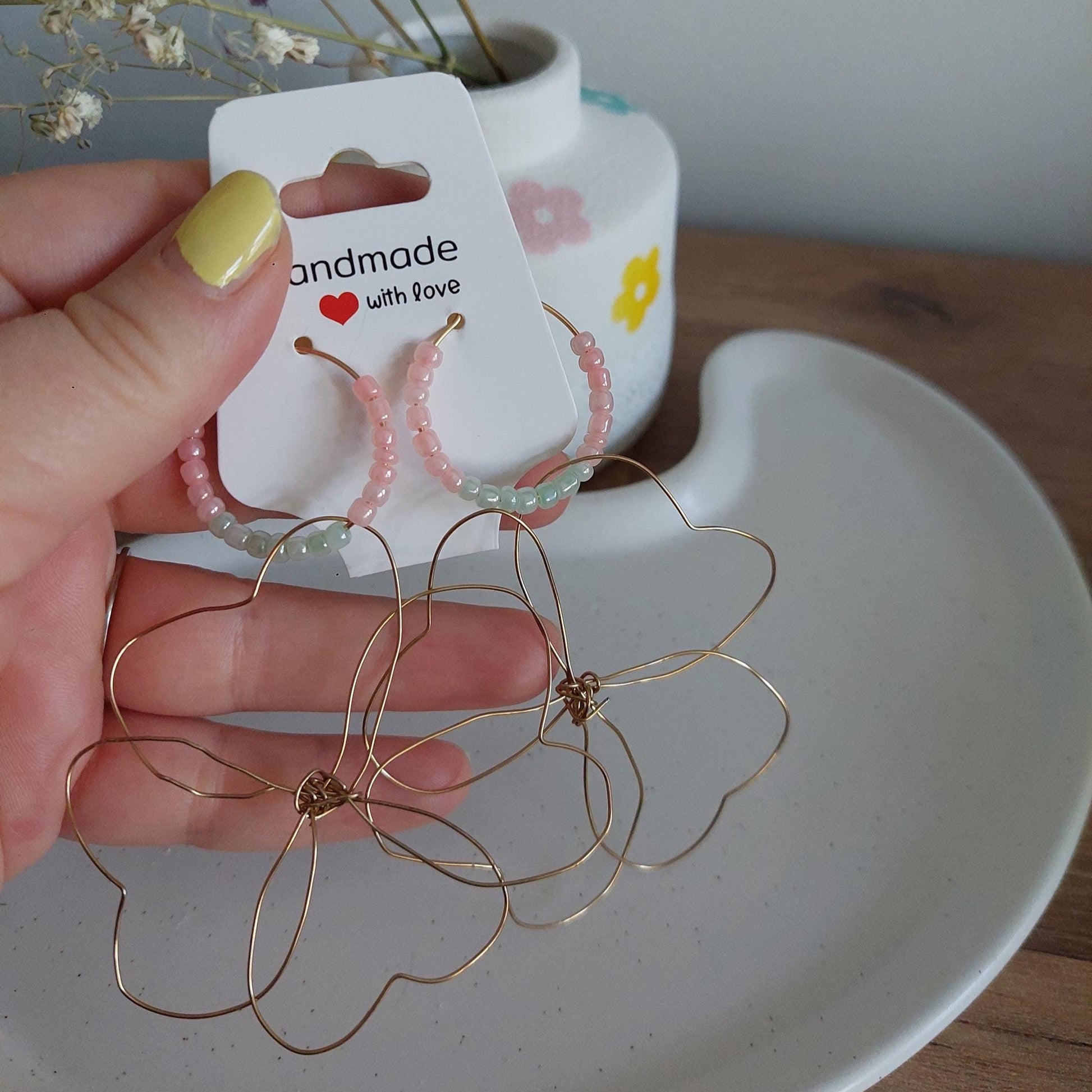 Blossom Hoops, Creolen, Blumen Anhänger, Perlen, Schmuck für Sie, DIY Schmuck, Boho Style, Jewelry, Gift for her