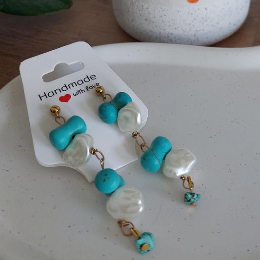 Goldene Türkis Ohrringe | Edelstahl vergoldet | Steckerohrringe mit Perlen | echter Türkis | Boho Schmuck | Muschelperlen Handmade Geschenk