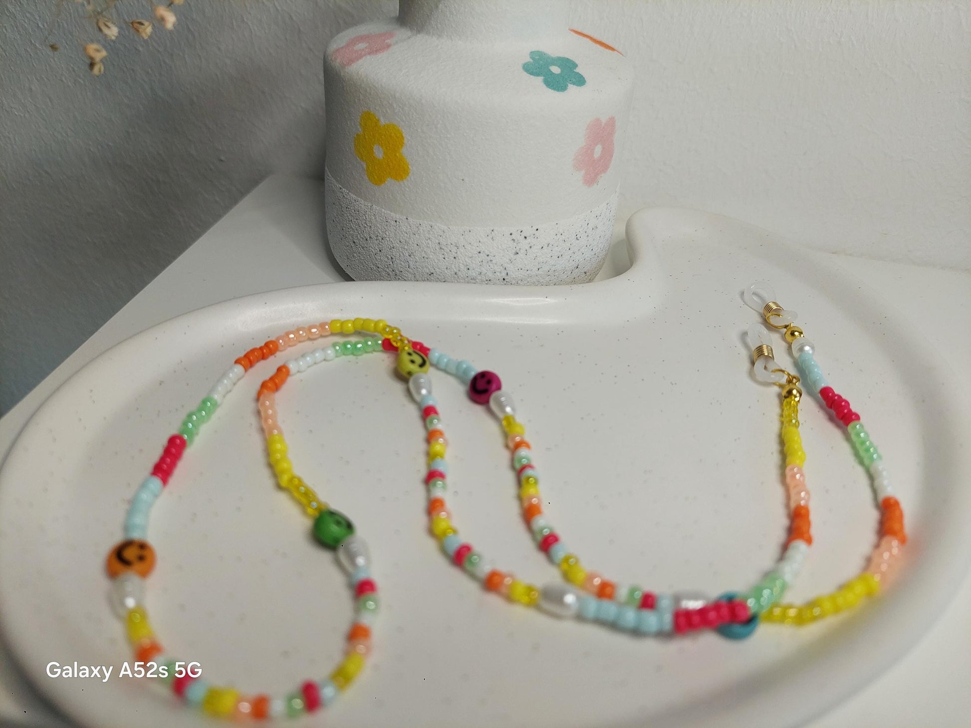 Bunte Brillenkette mit Perlen und Smileys | Handgemachte Brillenkette | Sommer | Boho |Perlenkette Brille | Accessoire für Sonnen - Brille