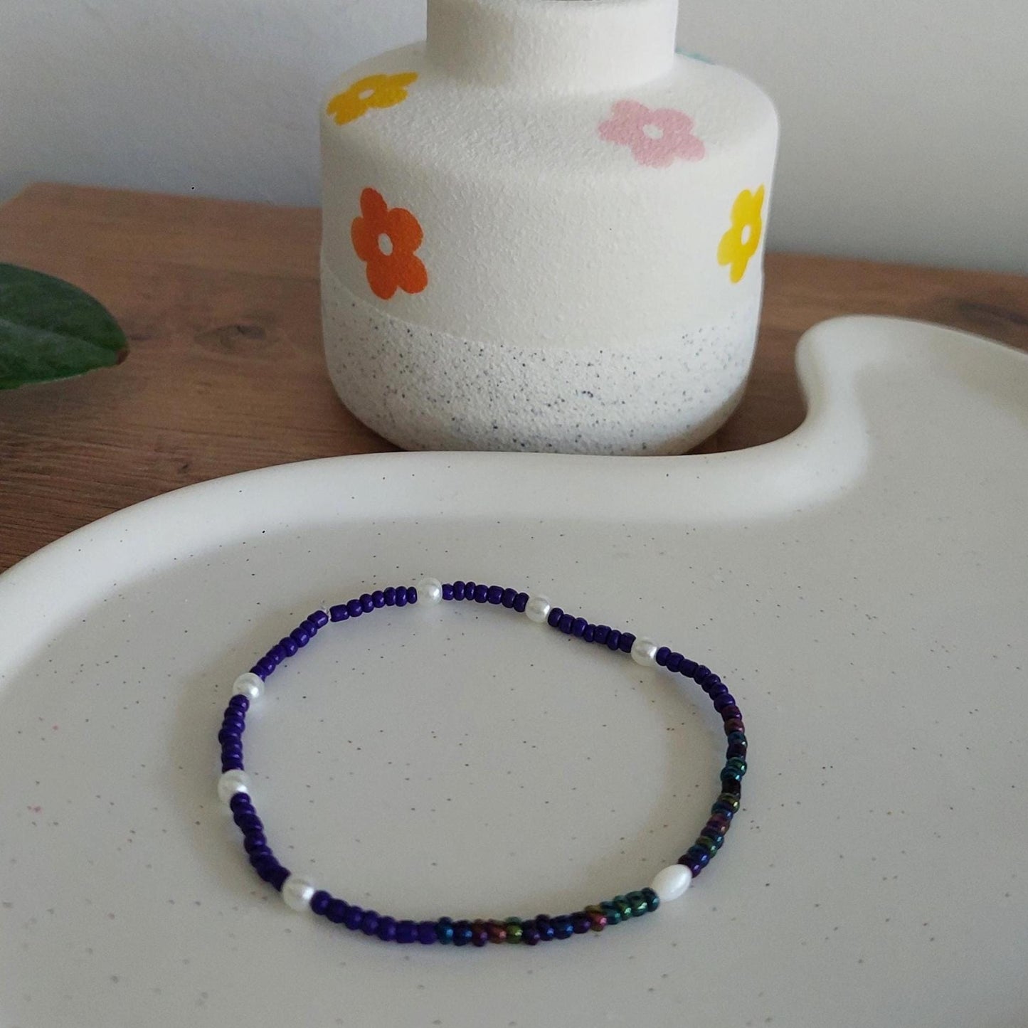 Perlenarmband bunt boho | Gummiband | Handmade Armband | Muschelperlen & Edelsteinakzente | zartes Armband | Geschenk für sie | individuell