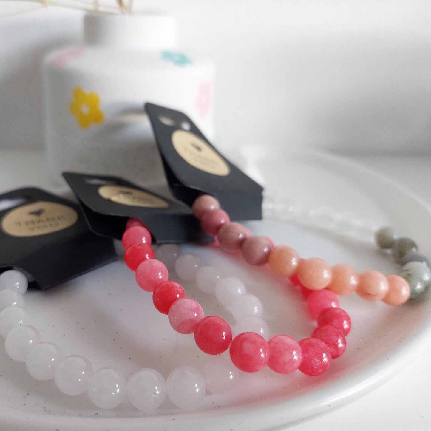 Edelstein Armband | Heilstein Armband aus echten Steinen | New Beginnings Erdbeerquarz, Moosachat, Jade | Gummiband | Handgemachtes Geschenk