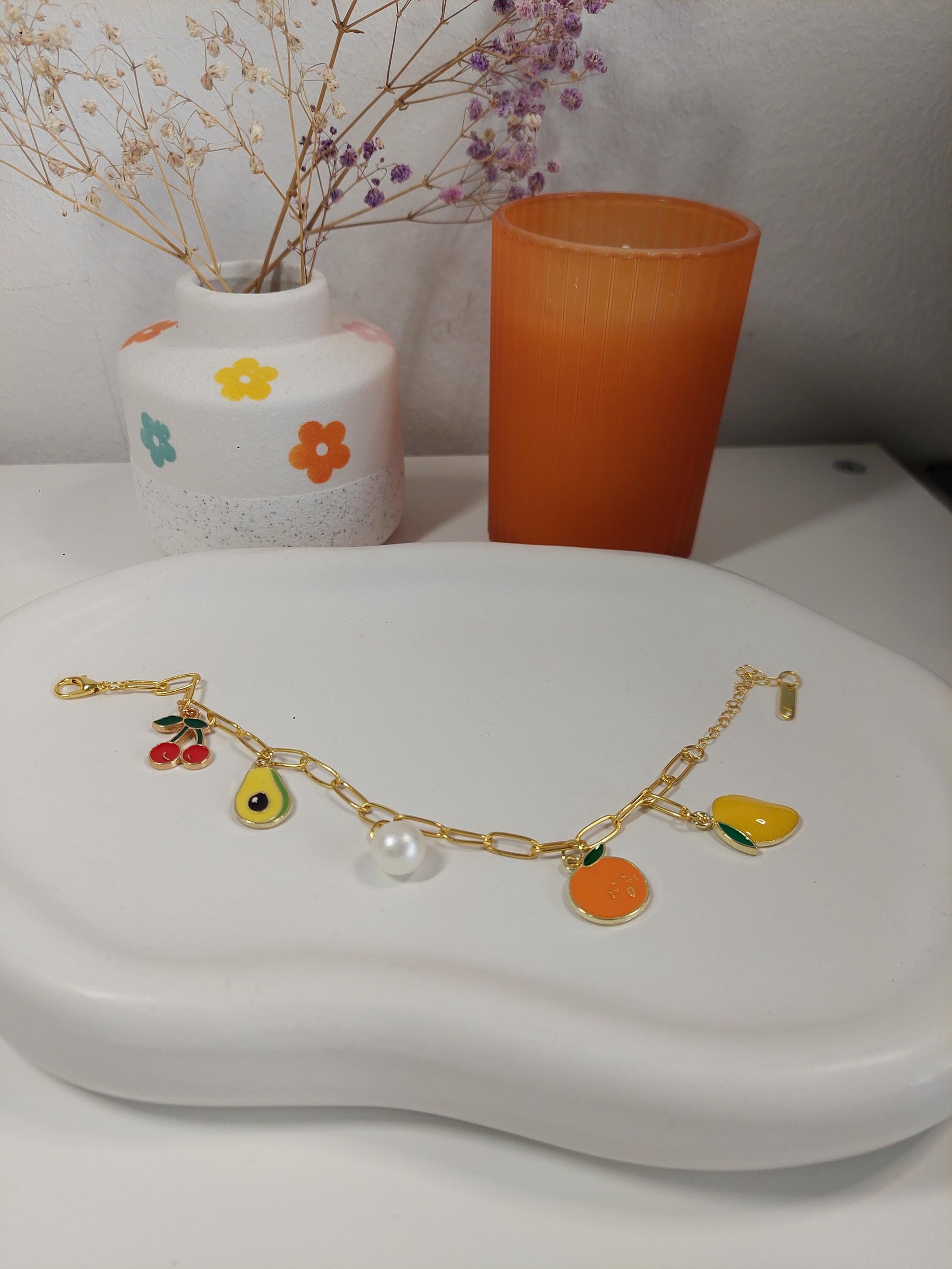 Goldenes Edelstahl Bettelarmband, Charm Bracelet mit Anhängern, Perlen, vergoldet, zeitloser Schmuck, Fruit, Flower, Butterfly, Gift for Her