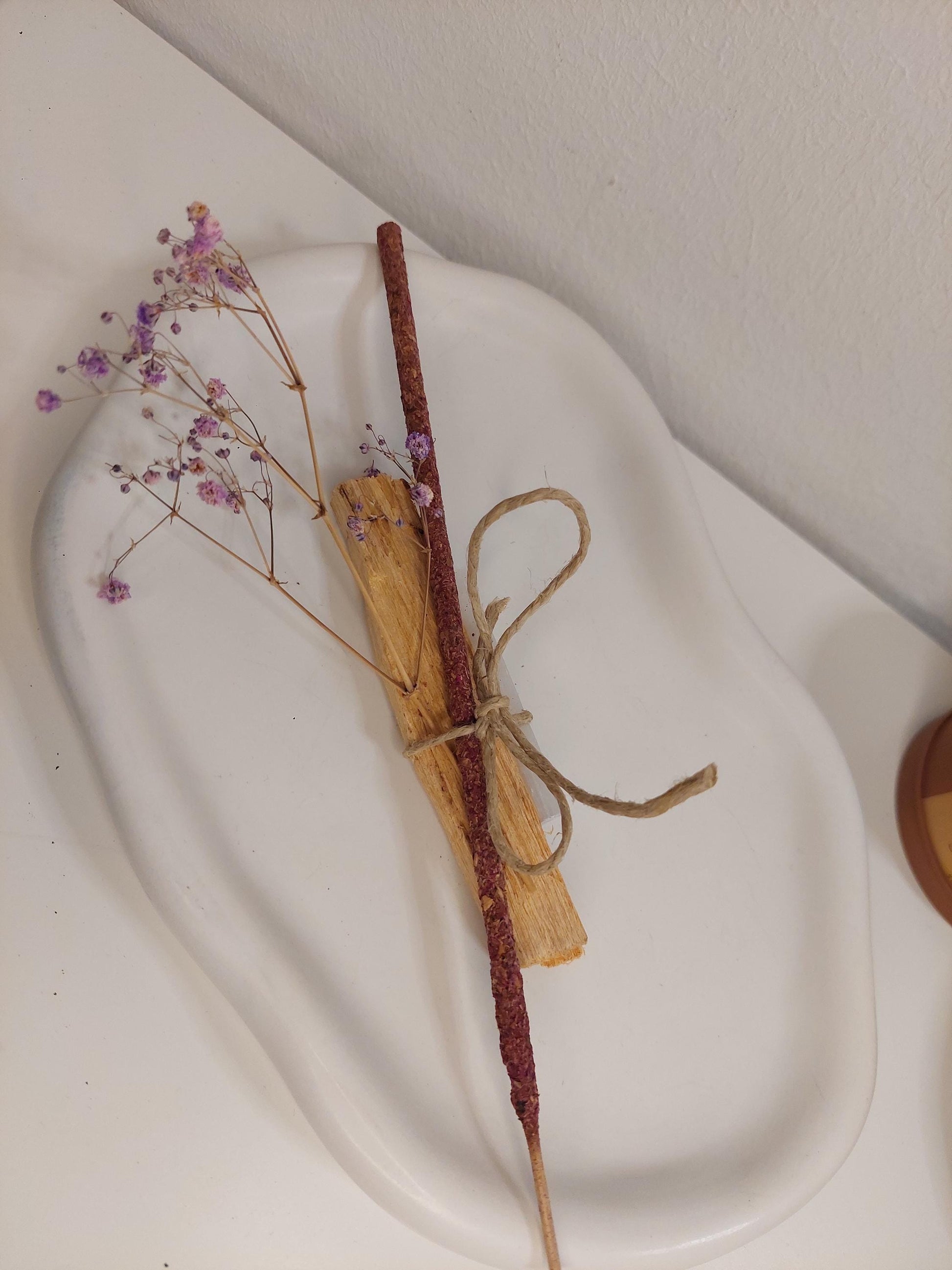 Räucherset zur energetischen Reinigung | Palo Santo & Selenit Stick | Rosen Räucherstäbchen | Raunächte Ritual | Cleansing | Spiritual Gift