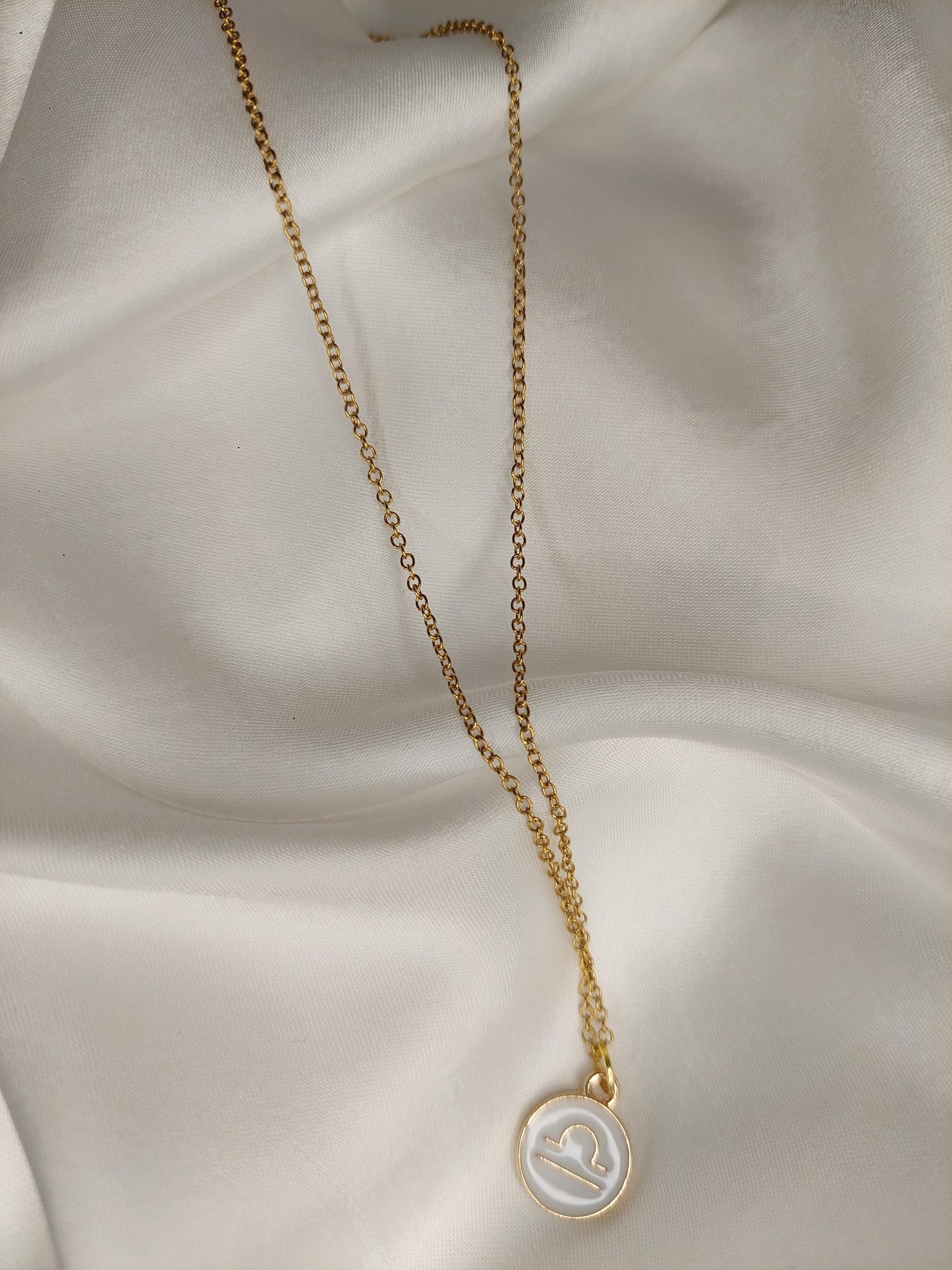 Sternzeichen Kette Gold – Zodiac Halskette Edelstahl vergoldet – Alle 12 Sternzeichen – Persönlicher Schmuck – Astrologie Geschenk