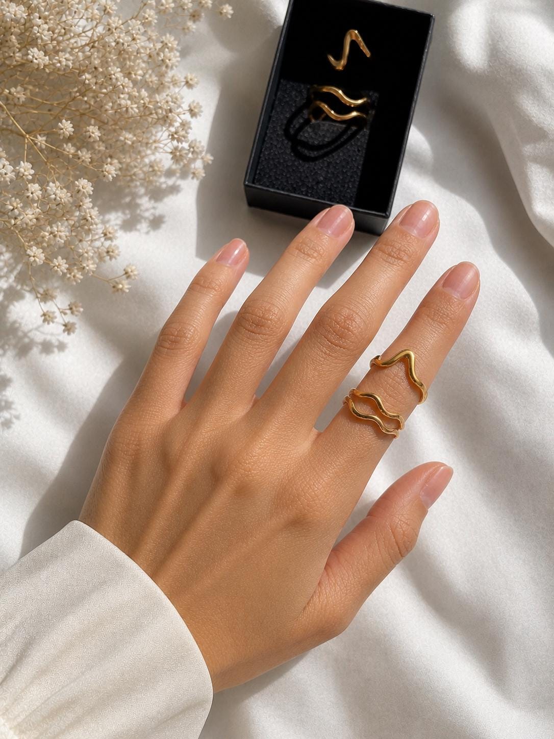 Goldene Wellenringe Set | Edelstahl Vergoldet | Minimalistische Ringe | Organische Form | Stapelringe | Boho Schmuck | Elegant | For Her