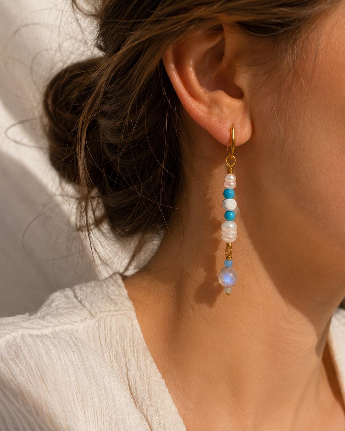 Handgemachte Mondstein & Perlen Ohrringe | Vergoldete Edelstahl Creolen | Turmalin Schmuck | Boho Perlenohrringe | Geschenk für Frauen