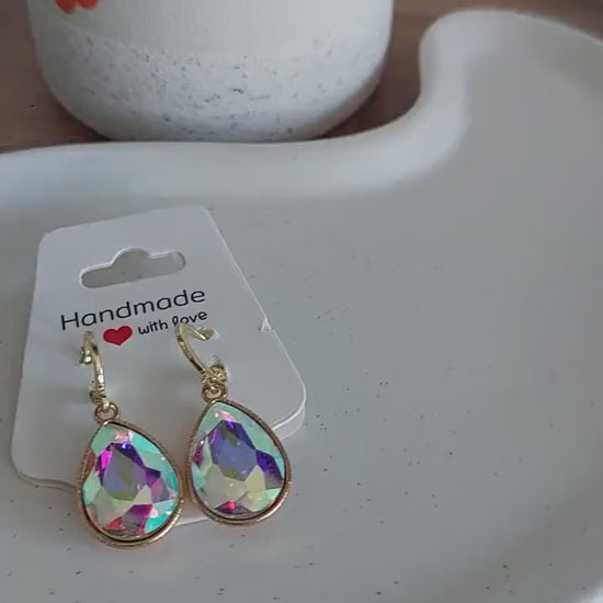 Tropfenohrringe Regenbogen | Hochzeit | Statement Ohrhänger | Gold | Glitzer Schmuck | Bunt | Funkelnd | Boho | Geschenkidee für Frauen